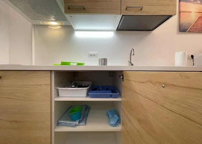 Modern In Eldorado Quicksilver Near The Apartment *