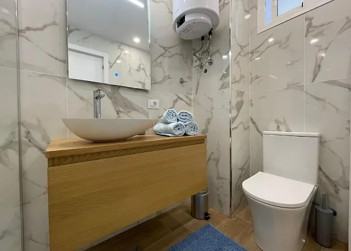 Modern In Eldorado Quicksilver Near The דירה *