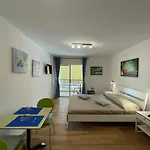Apartament Modern In Eldorado Quicksilver Near The *